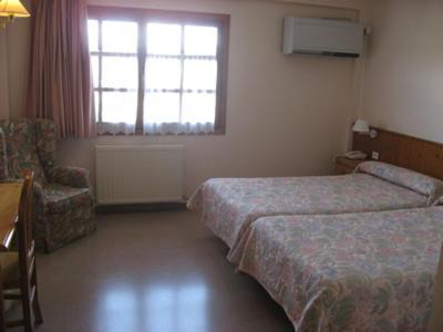 Hotel Anaya Пуенте-ла-Рейна-де-Хака Екстер'єр фото