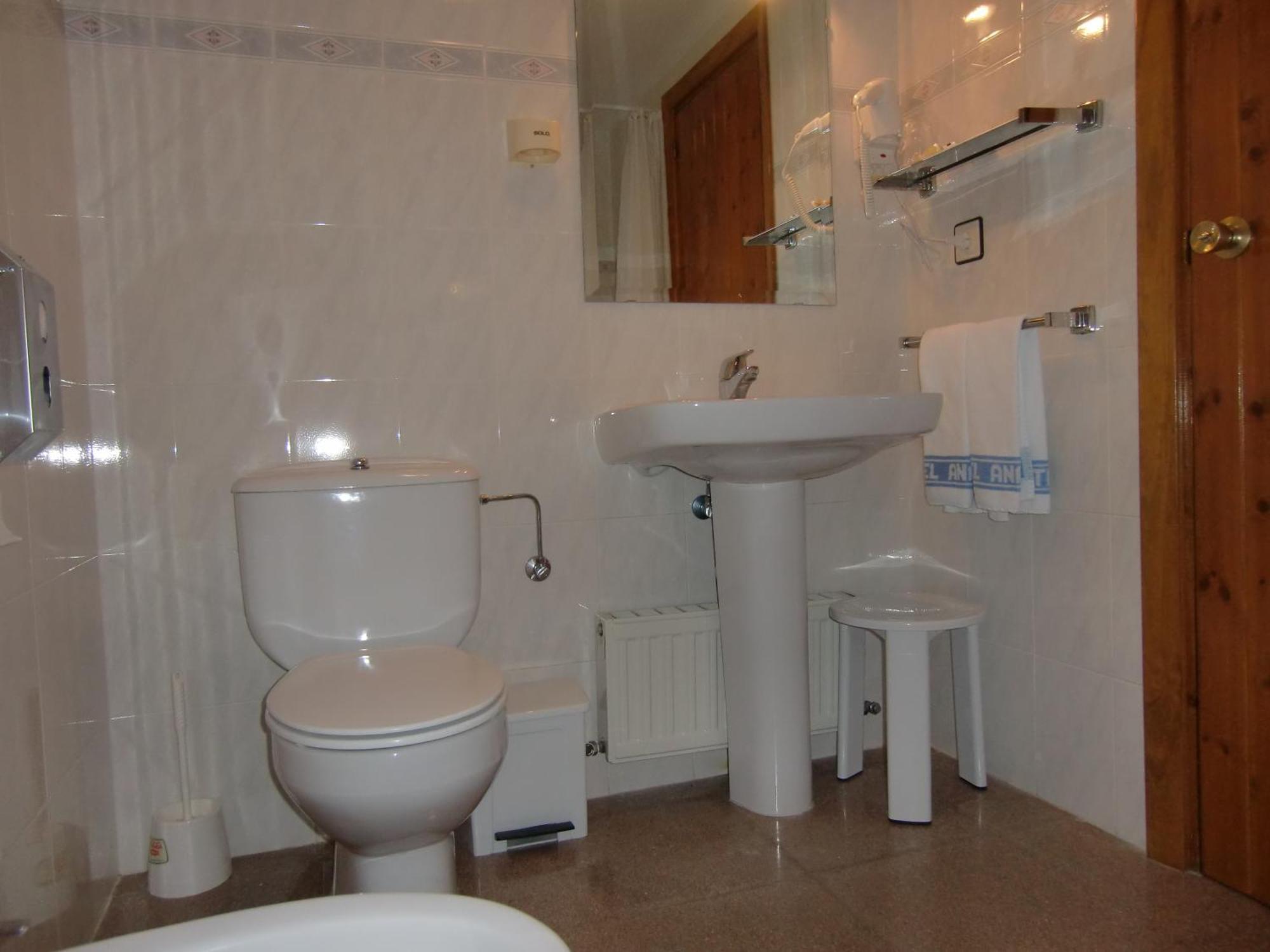 Hotel Anaya Пуенте-ла-Рейна-де-Хака Екстер'єр фото